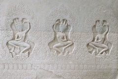 Angkor Wat - Dancing girls on the wall