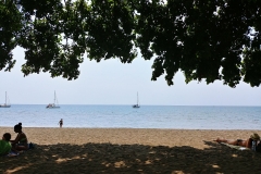 Lovina beach3