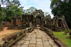 Banteay Kdei - a first courtyard