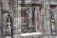 Banteay Kdei - window in a window