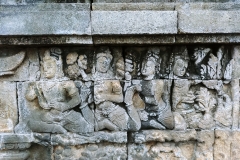 Borobudur - Bas-relief - Dancing girls
