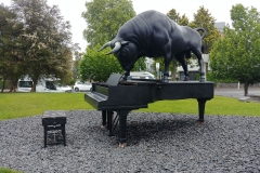 Christchurch - 19 - Bull on piano