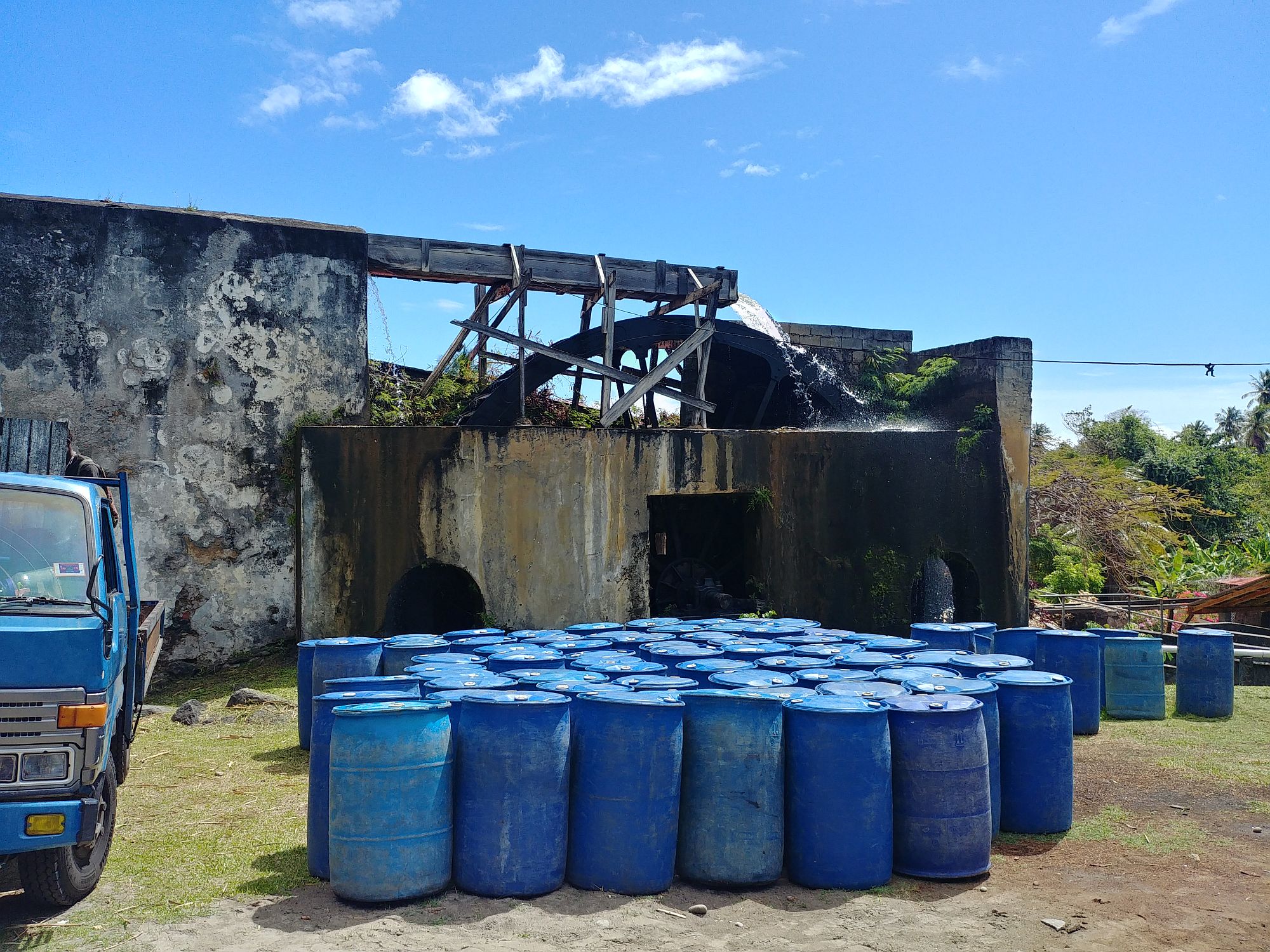 Grenada - 24 - St Antoine Rum Distillery - Water Wheel