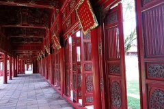 Hue - red corridor