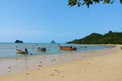 Ko Yao Noi - boats at low tide