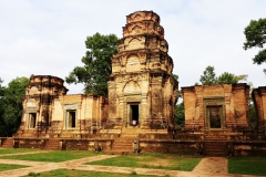 Kravan temple - front