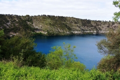Mount Gambier - The Blue Lake - 14 - Sandstone layer