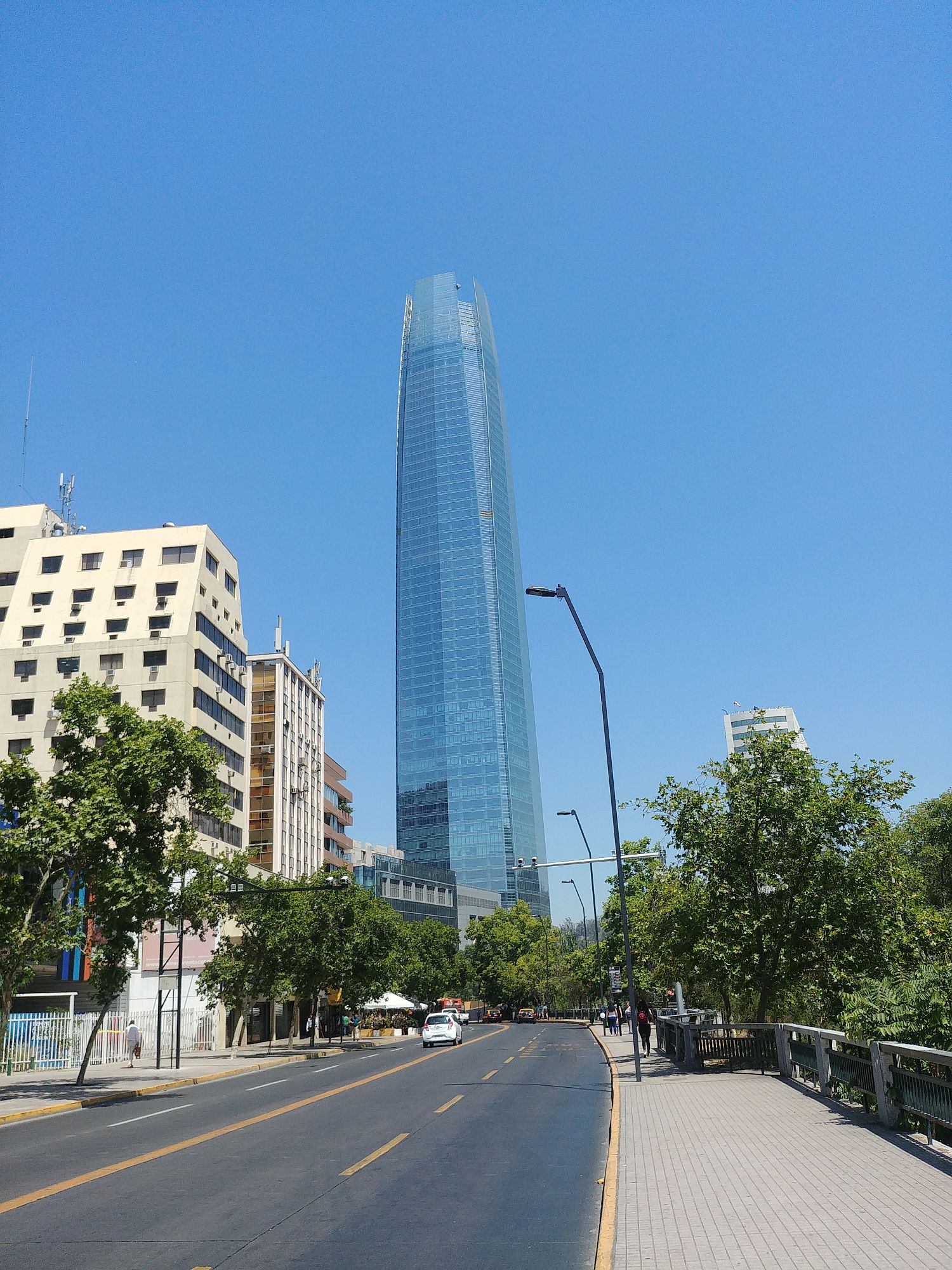 Santiago 04 - The tallest building in South America