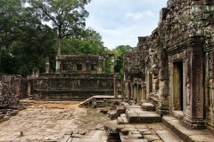 The Bayon Temple - up one level