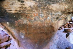 Uluru - Rock art