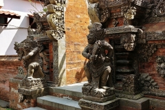 Yogyakarta - Arts Museum - Statues
